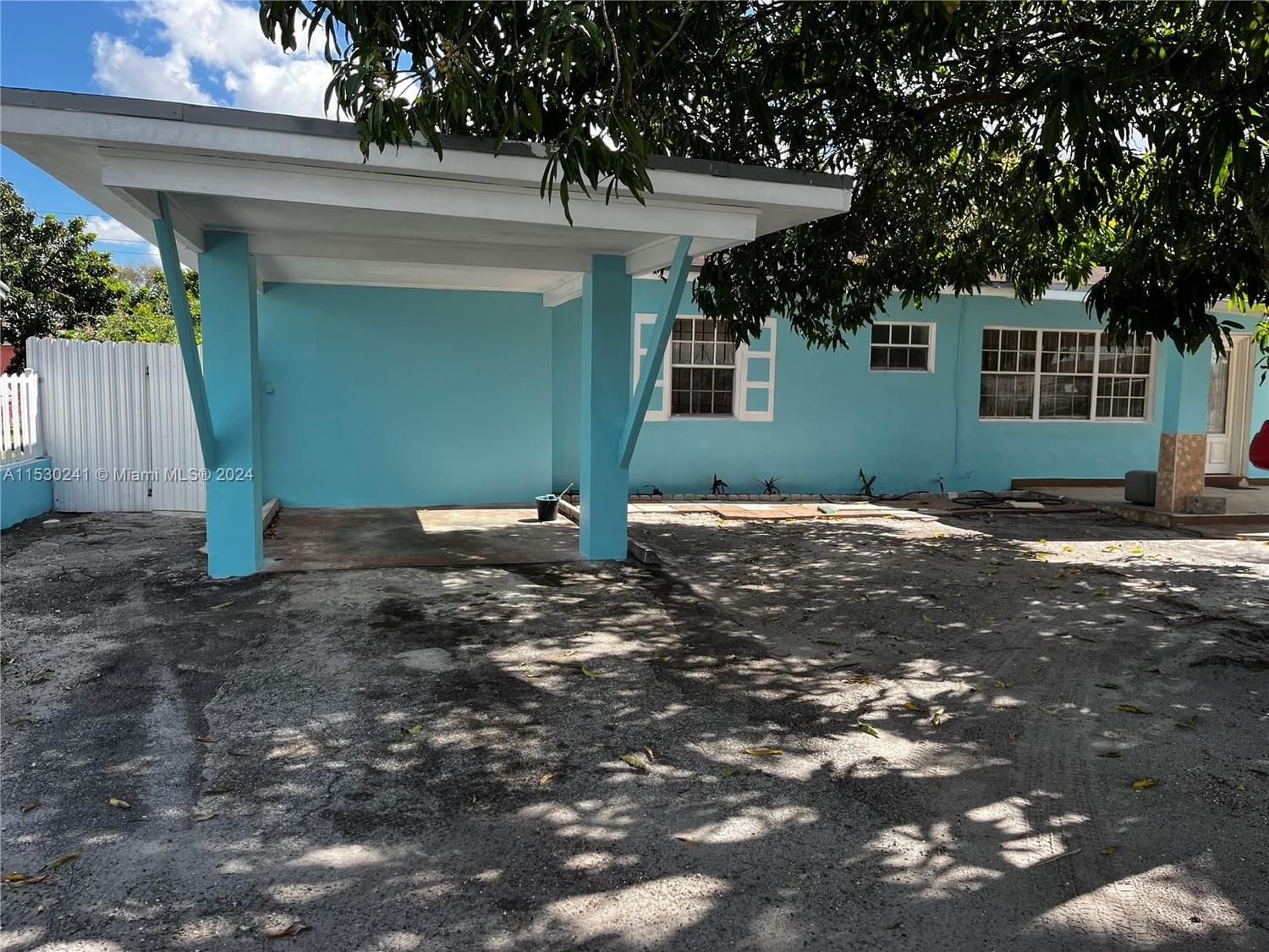 Real estate property located at 15735 28th Pl, Miami-Dade County, GOLDEN HIGHLANDS EST, Miami Gardens, FL