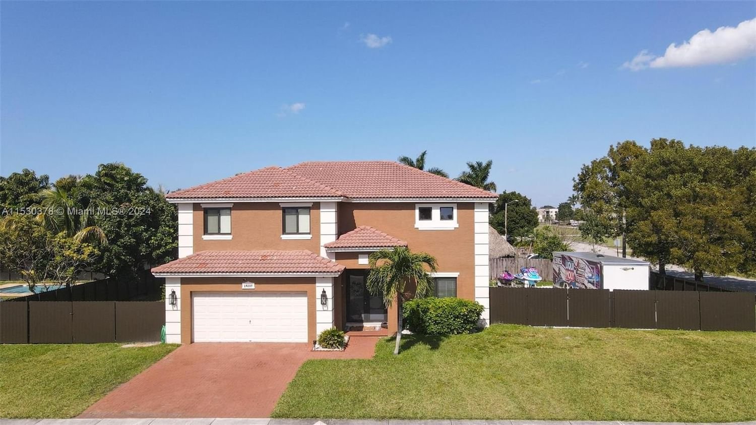 Real estate property located at 14207 291st St, Miami-Dade County, BISCAYNE DRIVE ESTATES, Homestead, FL