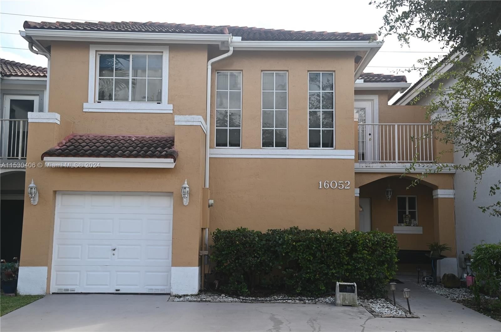 Real estate property located at 16052 87th Ter, Miami-Dade County, BRISTOL POINTE, Miami, FL