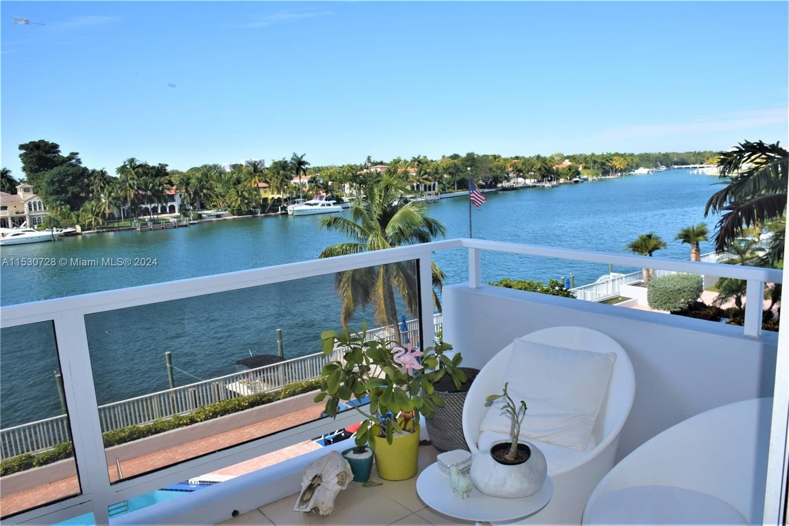 Real estate property located at 5700 Collins Ave #4F, Miami-Dade County, SEACOAST 5700 CONDO, Miami Beach, FL