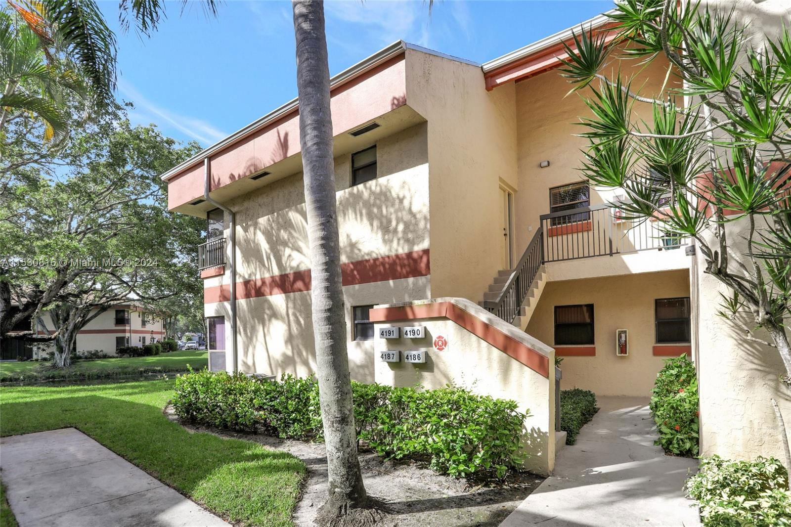 Real estate property located at 4191 Carambola Cir S #2188, Broward County, KARANDA VILLAGE VII-B CON, Coconut Creek, FL