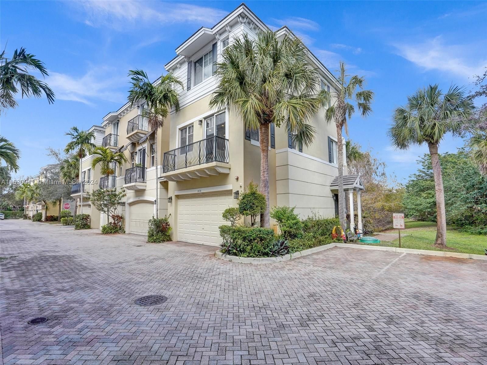 Real estate property located at 3630 5th Ter #3630, Palm Beach County, VISTAZO AT BOCA RATON, Boca Raton, FL