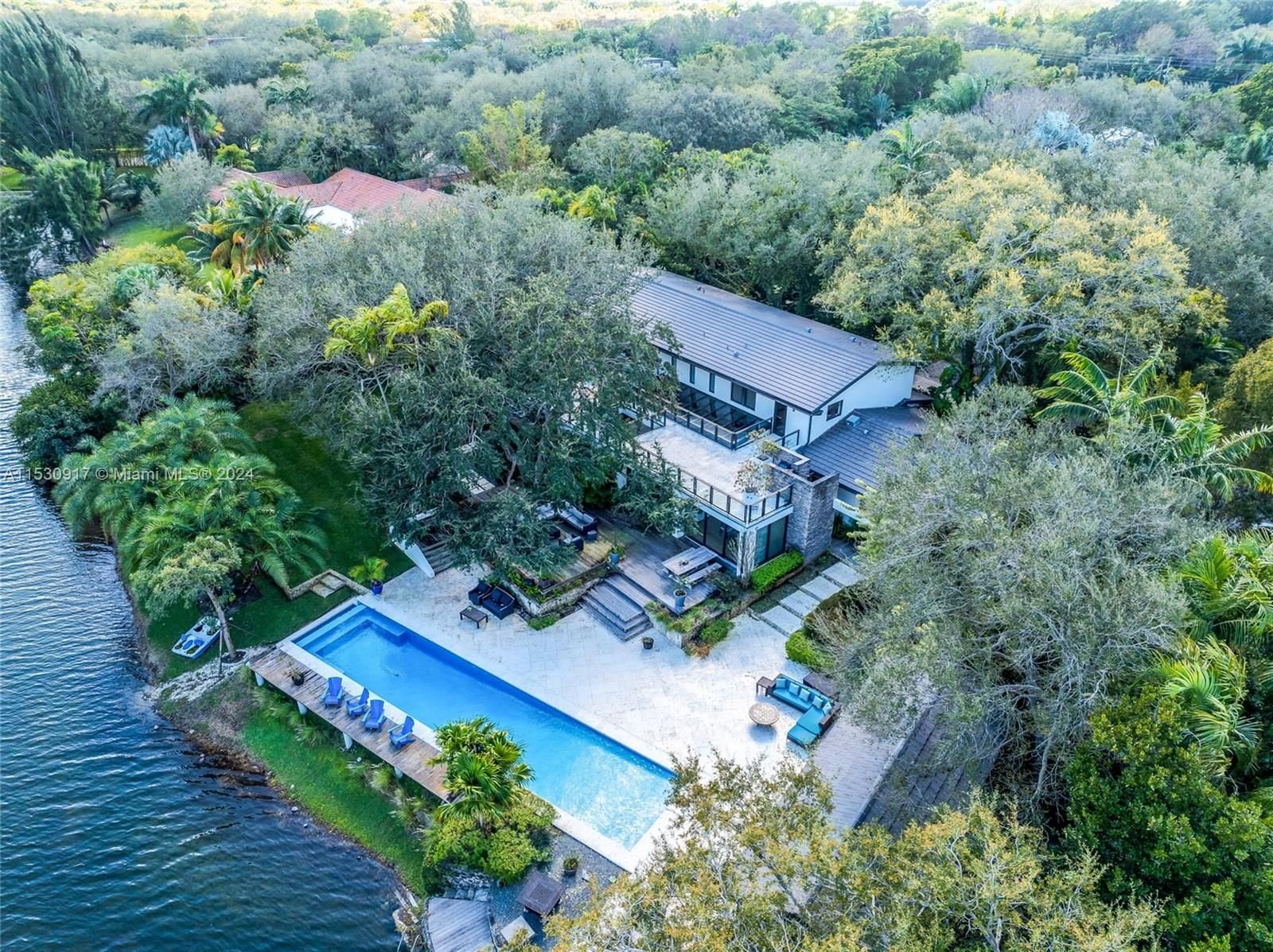Real estate property located at 10845 Snapper Creek Rd, Miami-Dade County, SNAPPER CREEK LAKES SUB, Coral Gables, FL
