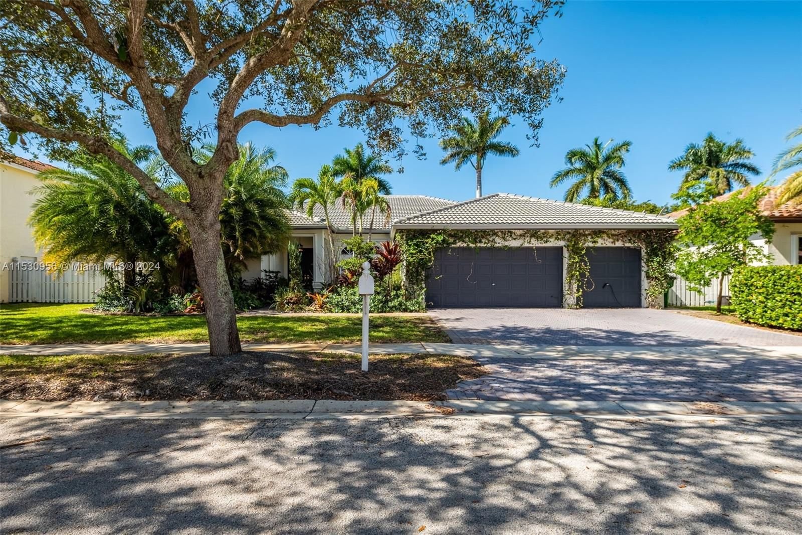 Real estate property located at 3500 147th Ave, Broward County, WINDSOR PALMS, Miramar, FL