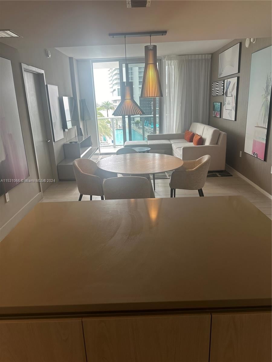 Real estate property located at 4010 Ocean Dr R707, Broward, 4010 South Ocean Condo, Hollywood, FL