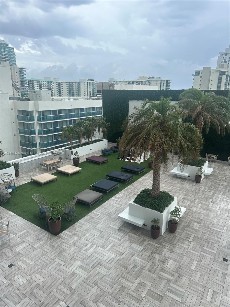 Real estate property located at 4010 Ocean Dr R707, Broward, 4010 South Ocean Condo, Hollywood, FL