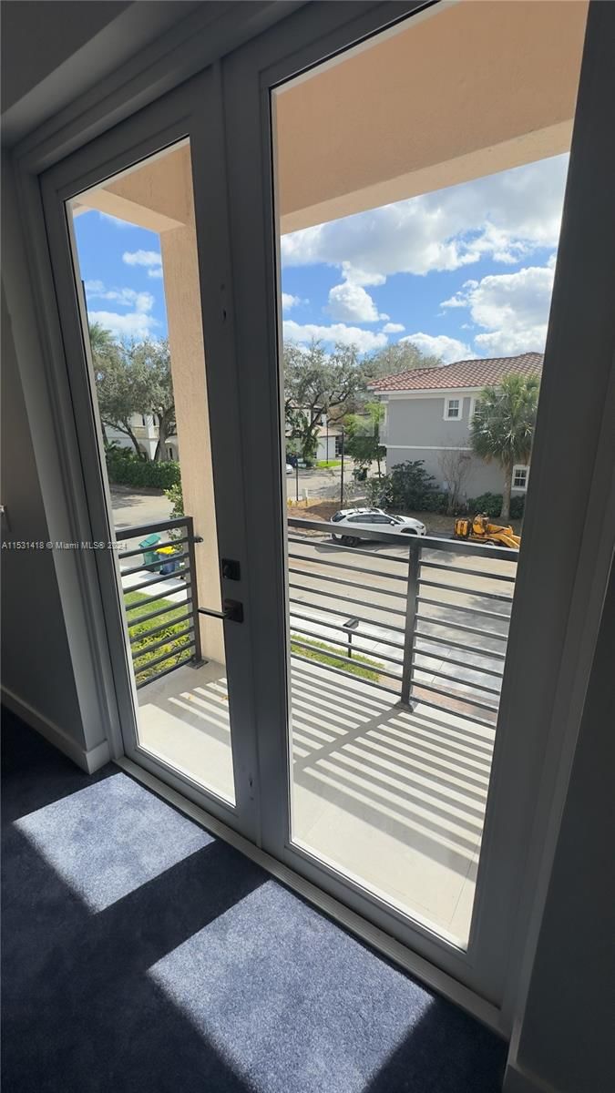 Real estate property located at 3523 Forest View Cir, Broward, Forest View Estates, Dania Beach, FL