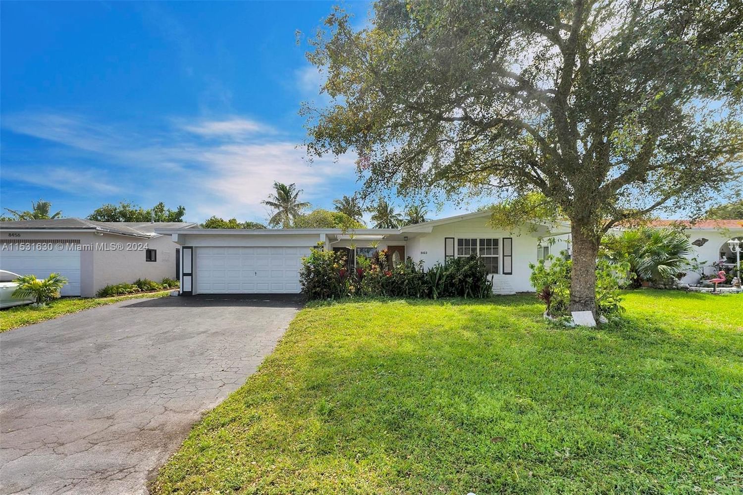 Real estate property located at 8460 Windsor Dr, Broward County, KNOLLS 1ST SEC REPLAT, Miramar, FL