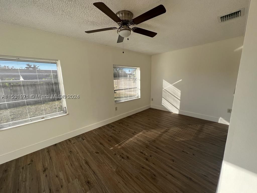 Real estate property located at 11520 31st Pl, Broward, Sunrise Golf Village Sec, Sunrise, FL