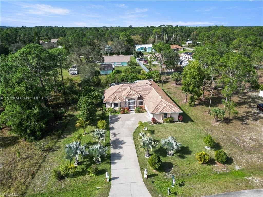 Real estate property located at 219 Columbus Ave, Lee County, None, Lehigh Acres, FL