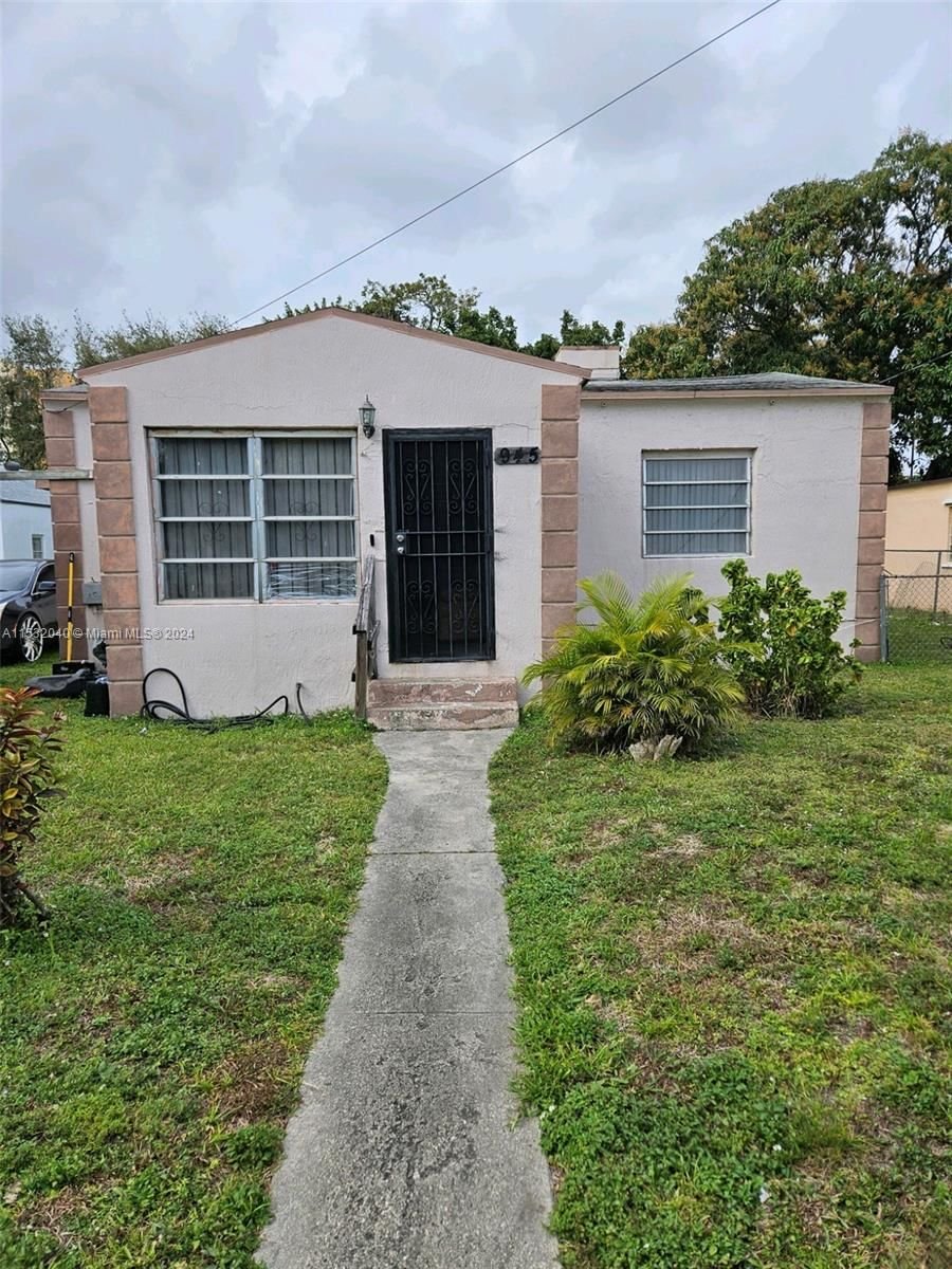 Real estate property located at 945 53rd St, Miami-Dade County, RICK MANOR, Miami, FL