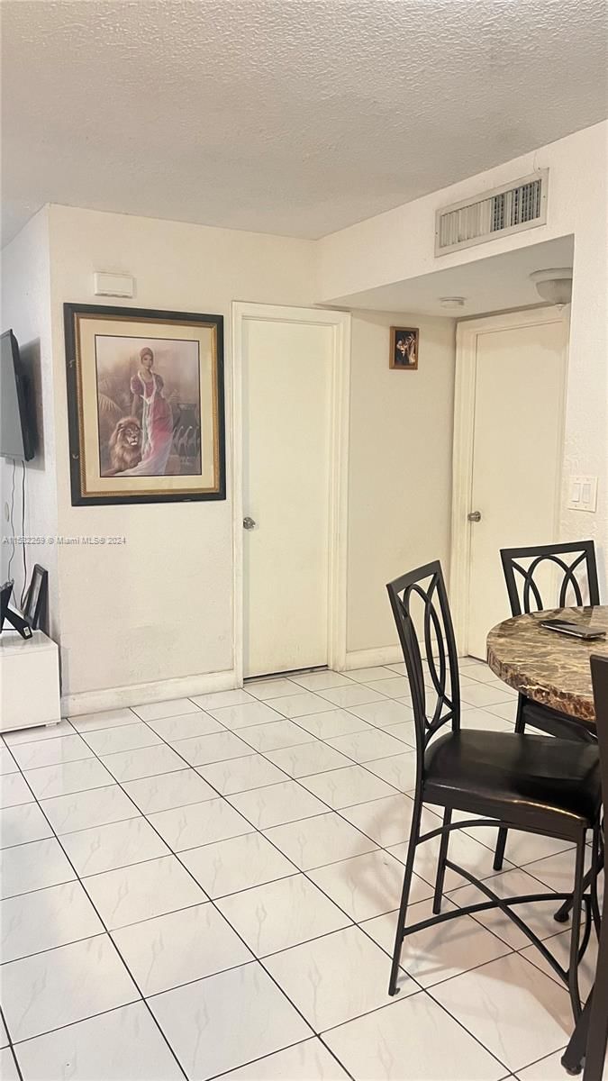 Real estate property located at 1685 42nd St #202, Miami-Dade County, VILLA MONREAL CONDO, Hialeah, FL