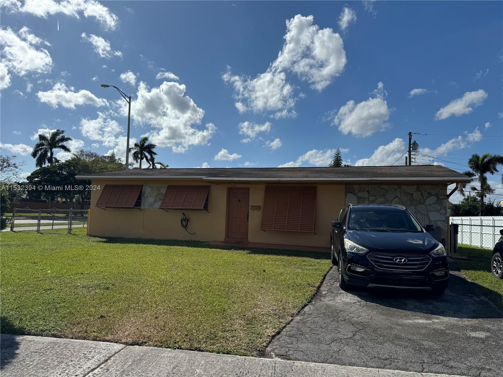 Real estate property located at 5520 104th Ave, Miami-Dade County, HEFTLER HOMES SEC 3, Miami, FL