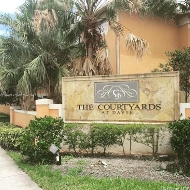 Real estate property located at 6928 39th St A104, Broward County, COURTYARDS AT DAVIE CONDO, Davie, FL