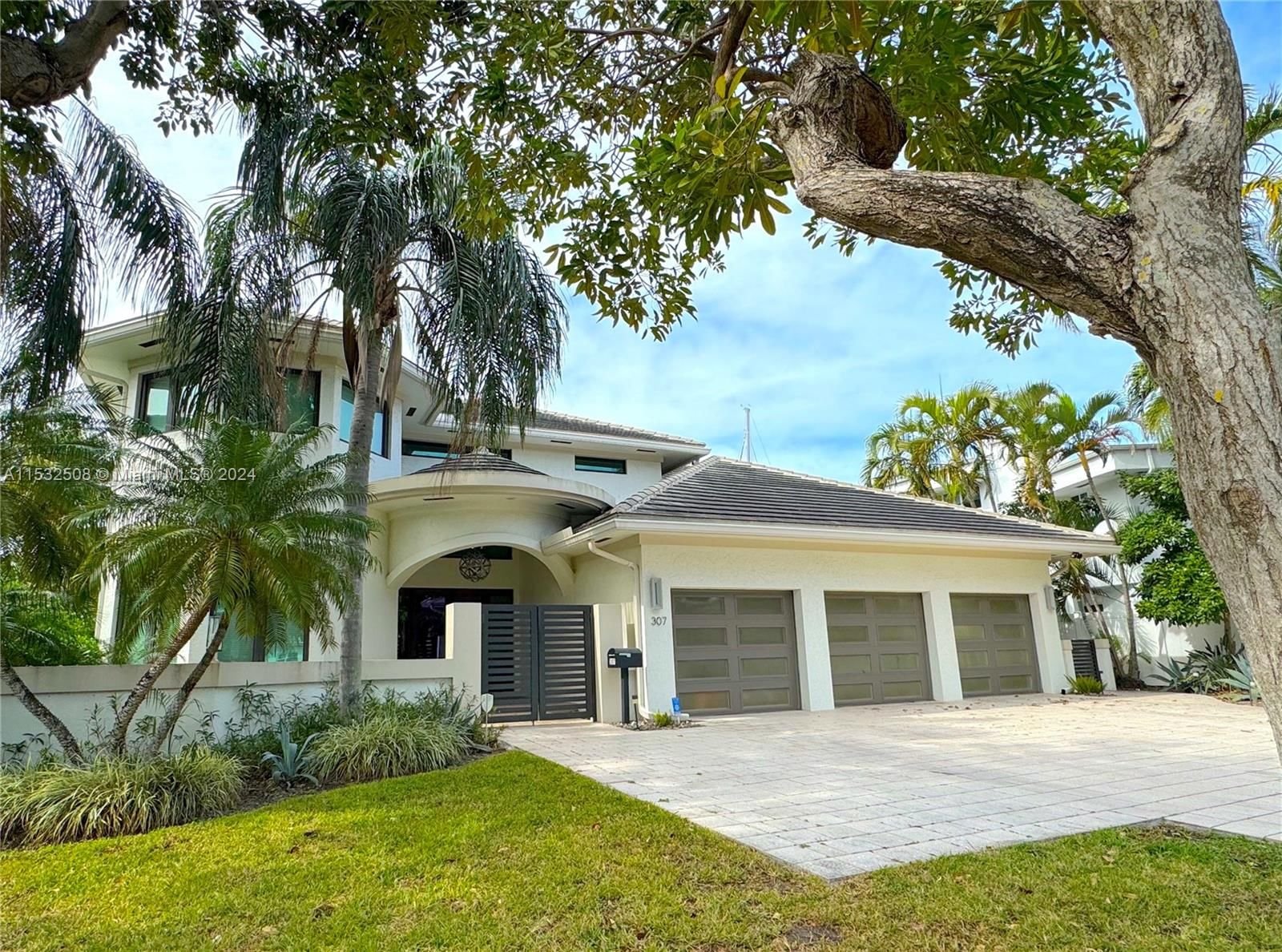 Real estate property located at 307 Seven Isles Dr, Broward County, BARCELONA ISLE, Fort Lauderdale, FL