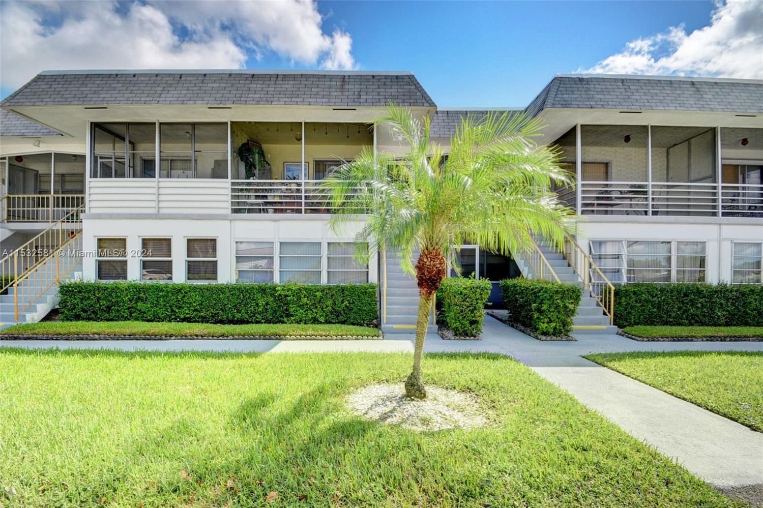 Real estate property located at 101 Stratford H, Palm Beach County, STRATFORD CONDOMINIUM, West Palm Beach, FL