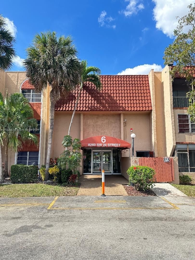 Real estate property located at 8260 24th St #6207, Broward County, OAKBROOK IV V VI VII COND, North Lauderdale, FL