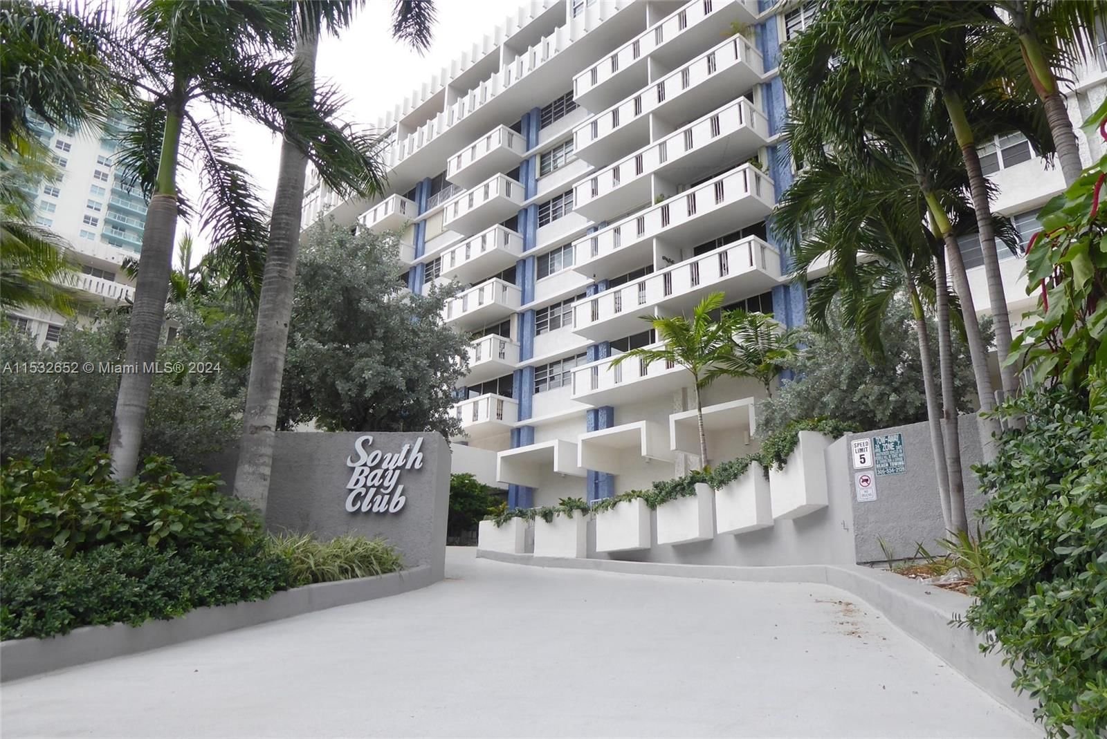 Real estate property located at 800 West Ave #705, Miami-Dade County, SOUTH BAY CLUB CONDO, Miami Beach, FL