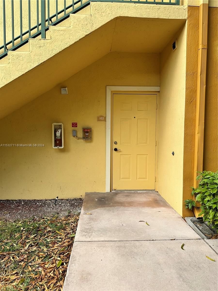 Real estate property located at 7240 114th Ave #102, Miami-Dade County, PALM GARDENS AT DORAL CON, Doral, FL