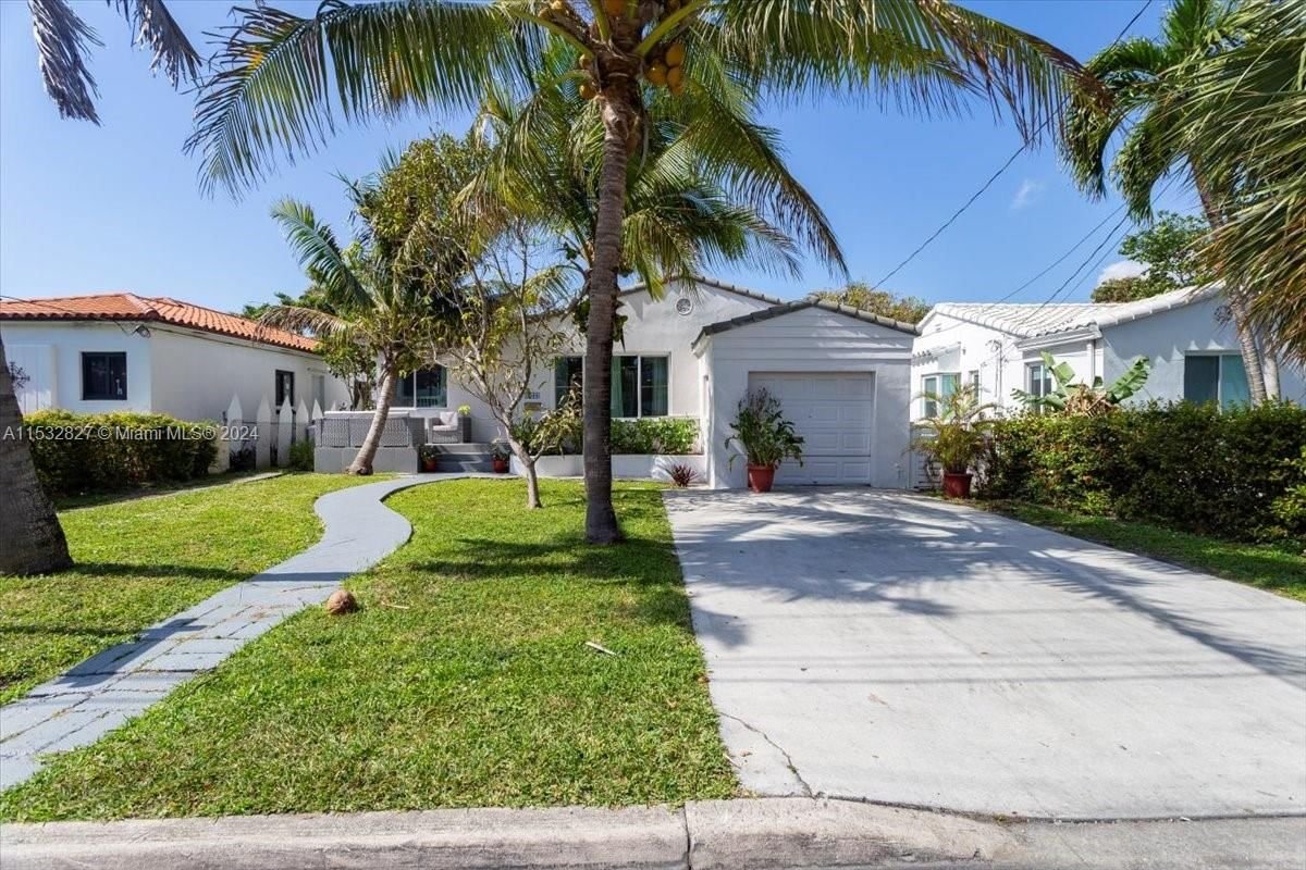Real estate property located at 9508 Abbott Ave, Miami-Dade County, ALTOS DEL MAR NO 6, Surfside, FL