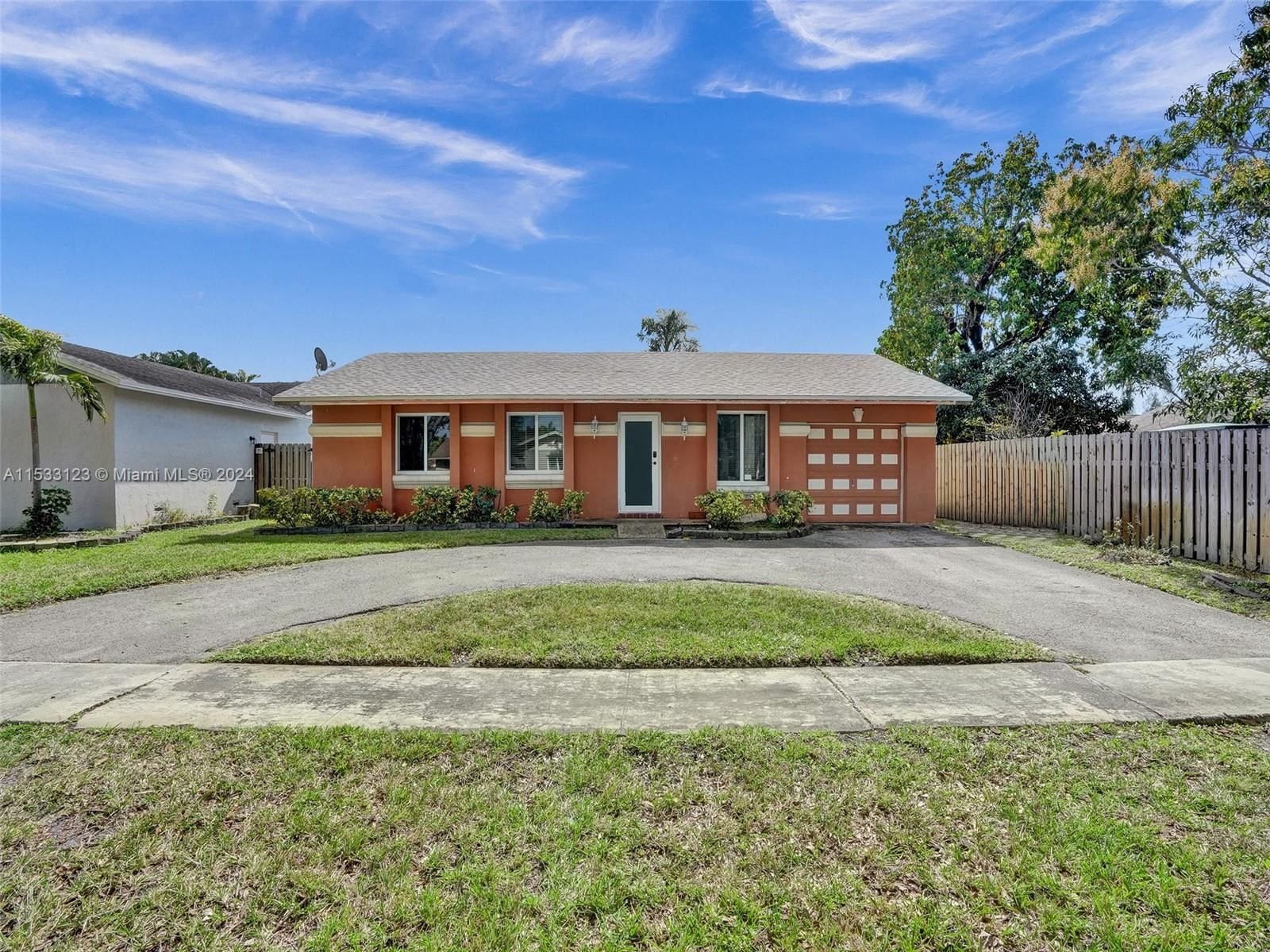 Real estate property located at 10800 21st St, Broward County, WOODSTOCK ADD 2, Sunrise, FL