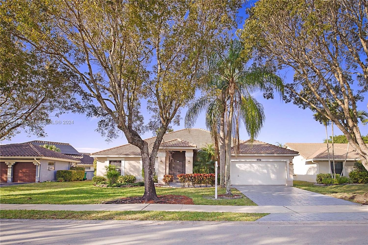 Real estate property located at 10077 Springs Way, Broward County, North Springs, Coral Springs, FL