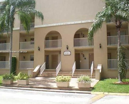 Real estate property located at 7980 French Dr #3-404, Broward, FRENCH VILLAS CONDO, Pembroke Pines, FL