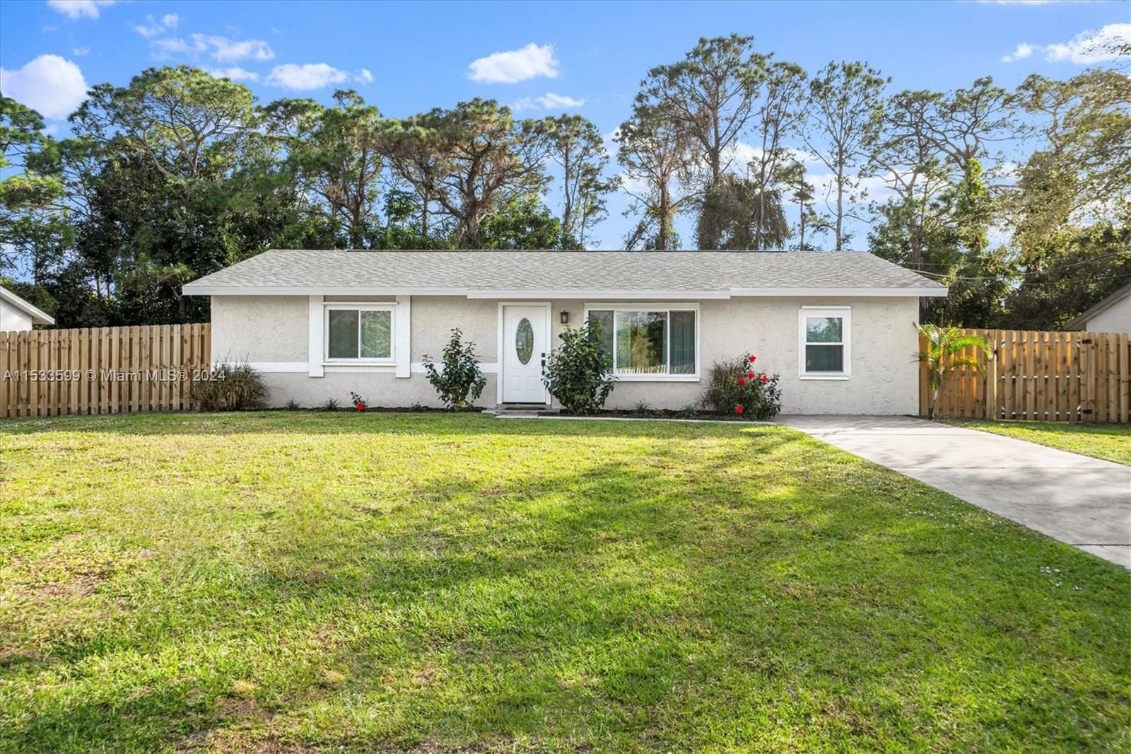 Real estate property located at 745 21st St SW, Indian River County, VERO BEACH HIGHLANDS UNIT, Vero Beach, FL