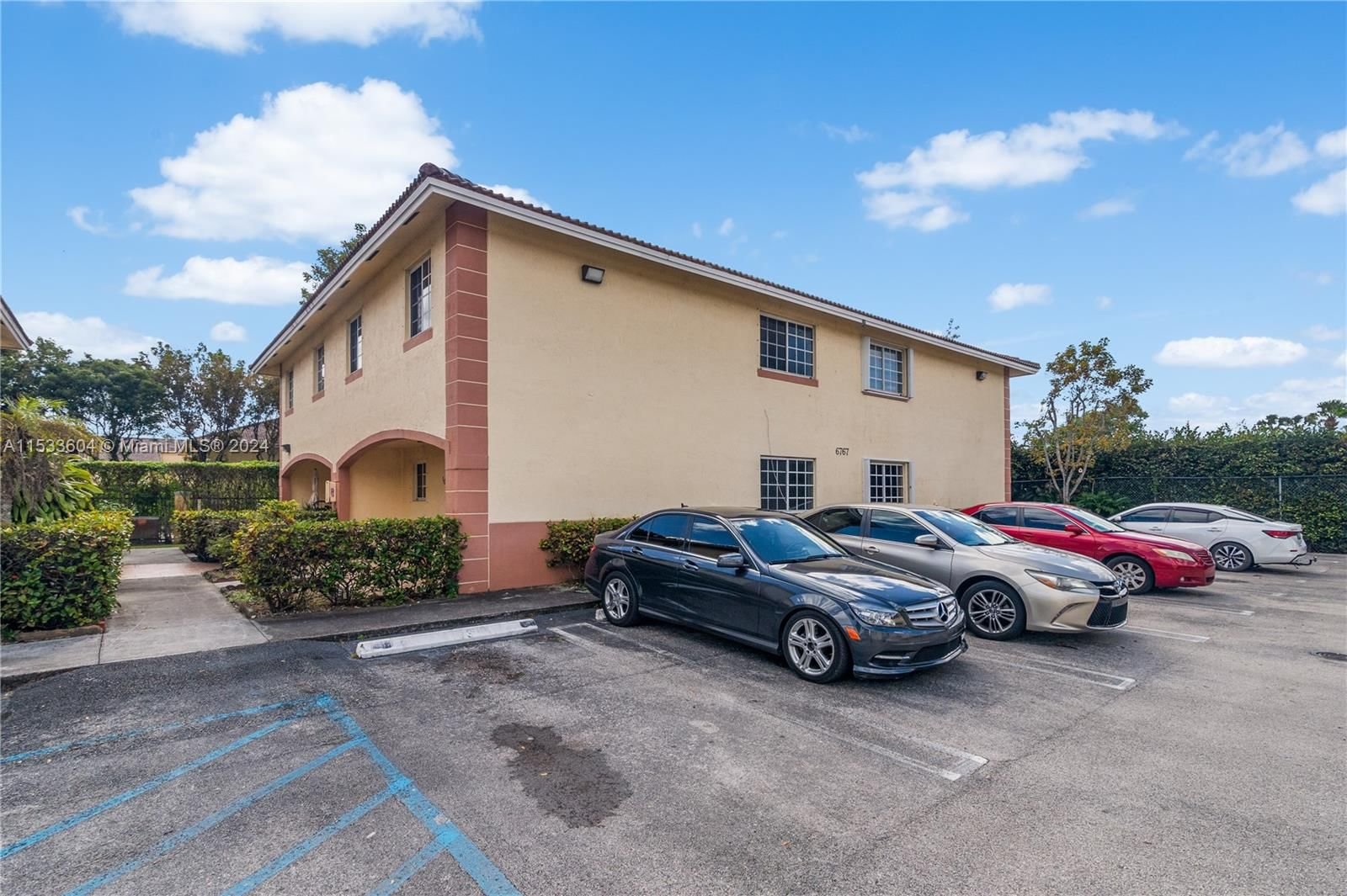 Real estate property located at 6767 182nd St #101, Miami-Dade County, MARQUIS VILLAS I CONDO, Hialeah, FL
