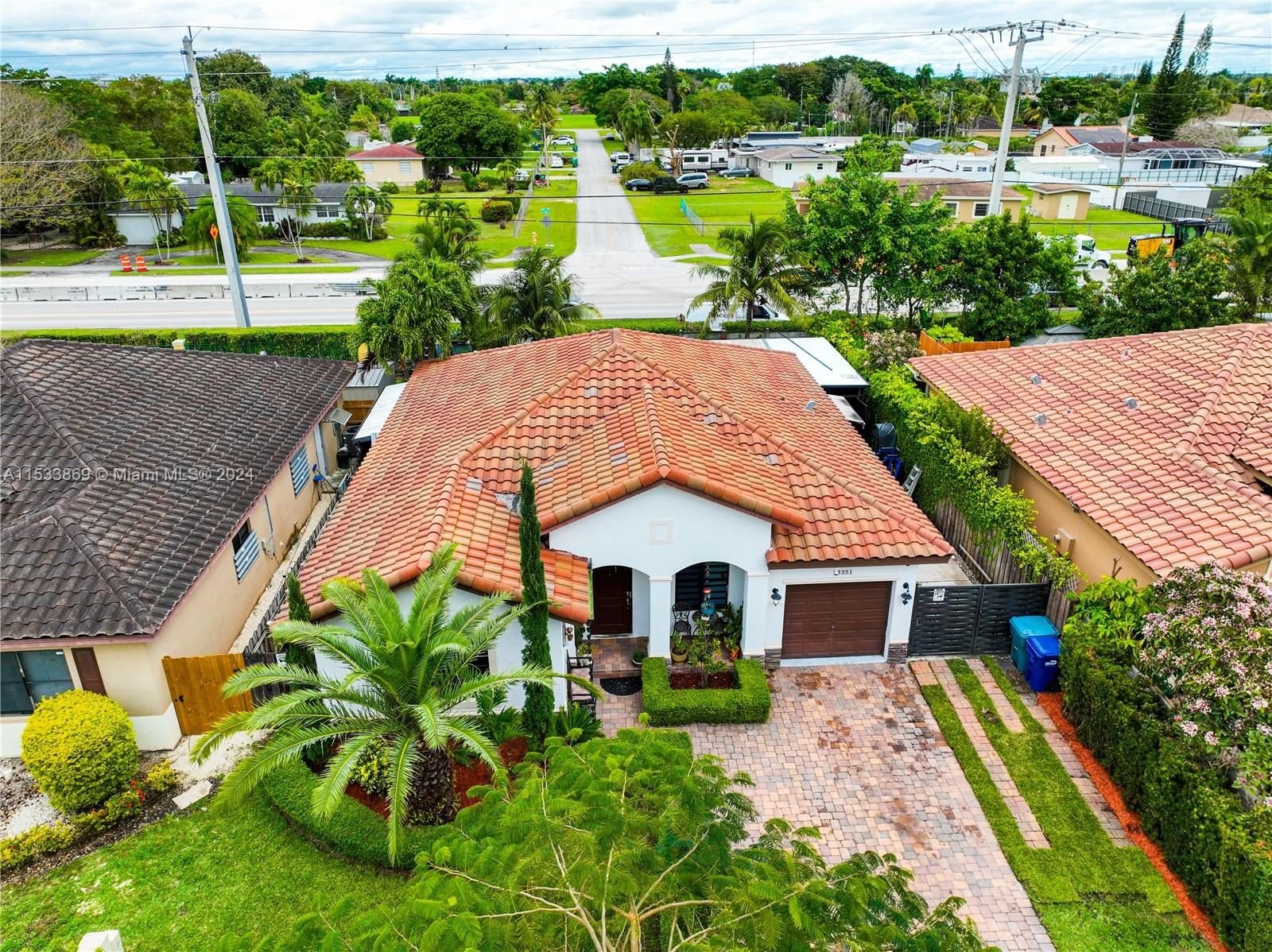 Real estate property located at 13351 268th Ter, Miami-Dade County, MOODY DRIVE HOMES, Homestead, FL