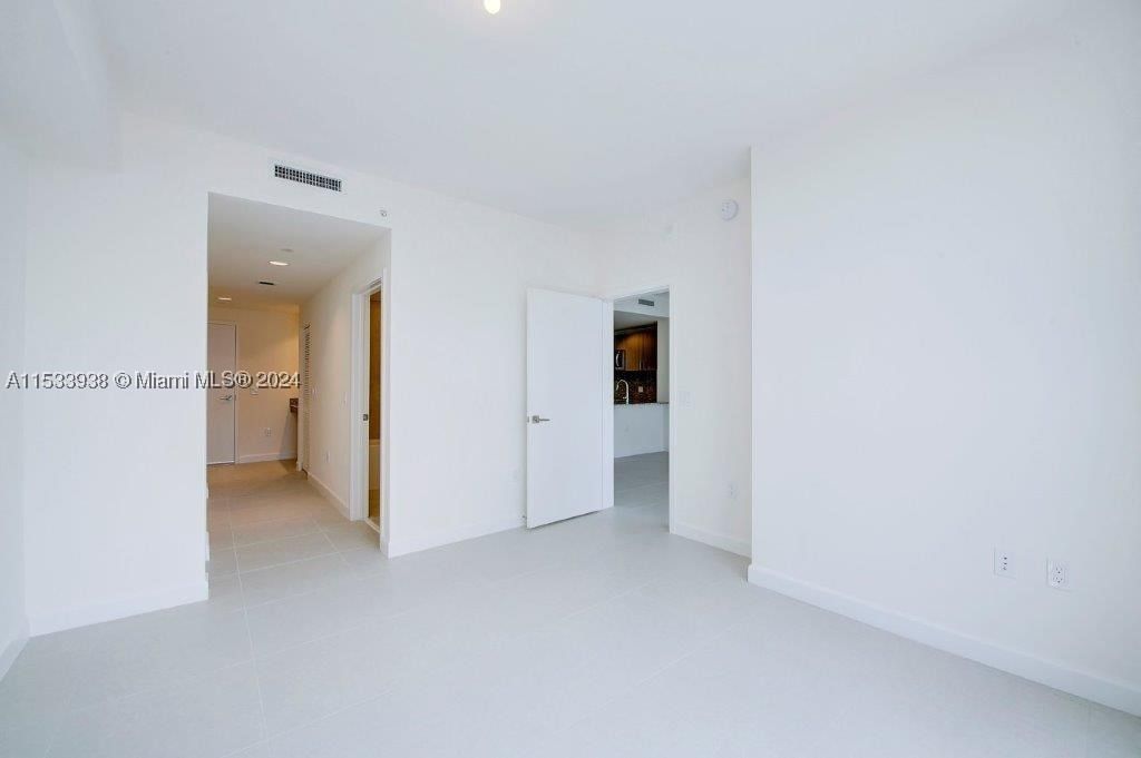 Real estate property located at 5350 84th Ave #1604, Miami-dade, 5350 Park Condo, Doral, FL