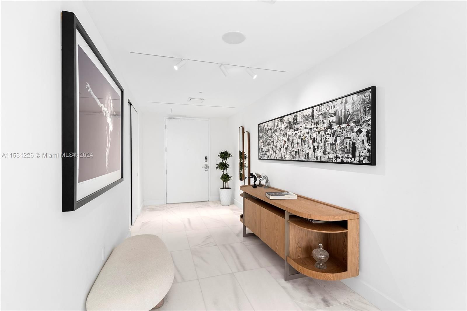 Real estate property located at 700 26 Terrace #5503, Miami-dade, Escottonia Park, Miami, FL