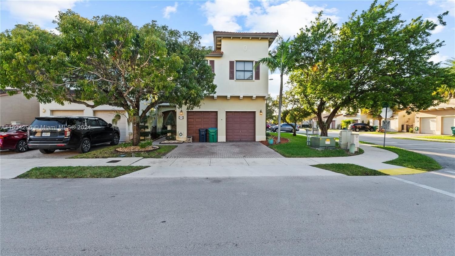 Real estate property located at 22736 89th Pl, Miami-Dade County, Trellis, Cutler Bay, FL