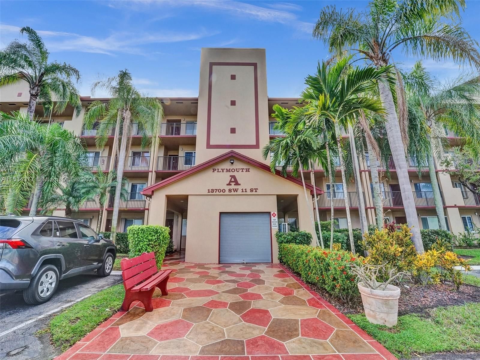 Real estate property located at 13700 11th St #106A, Broward County, PLYMOUTH AT CENTURY VILLA, Pembroke Pines, FL