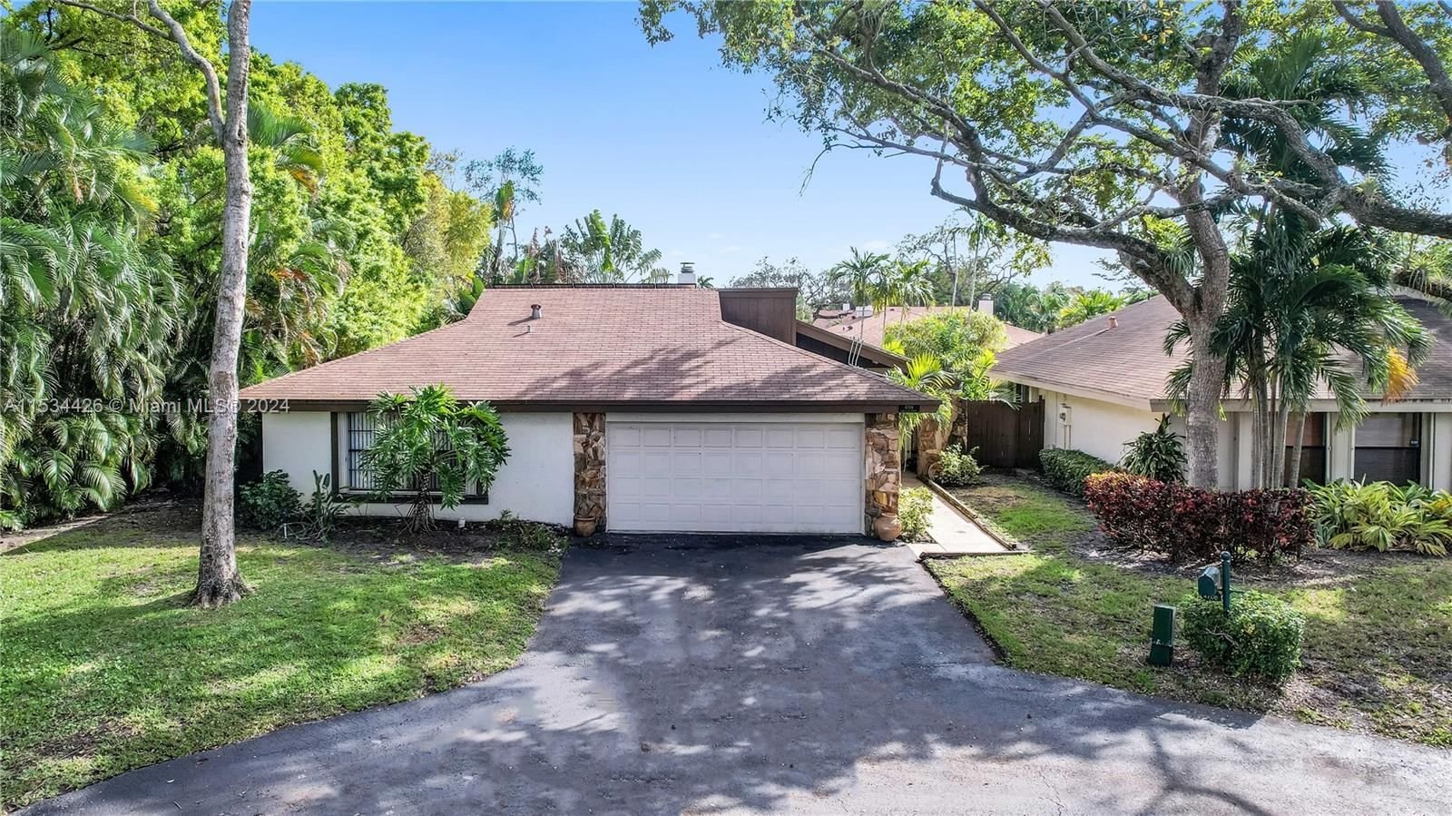 Real estate property located at 4706 40th St, Broward County, WOODS OF EMERALD HILLS PH, Hollywood, FL