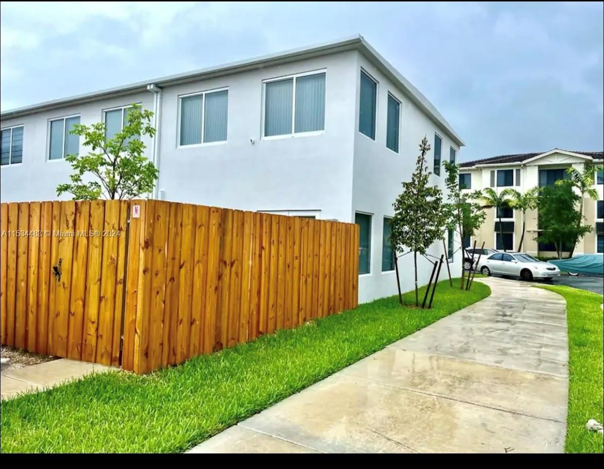 Real estate property located at 14350 258th Ln #14350, Miami-Dade, MAGNOLIA LANDING, Homestead, FL