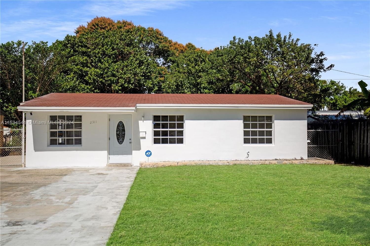 Real estate property located at 2311 Fletcher St, Broward County, BELMAR AMENDED, Hollywood, FL