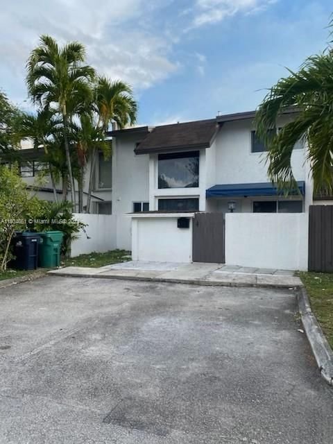 Real estate property located at 11336 69th Ter #11336, Miami-Dade County, SNAPPER CREEK TOWNHOUSES, Miami, FL