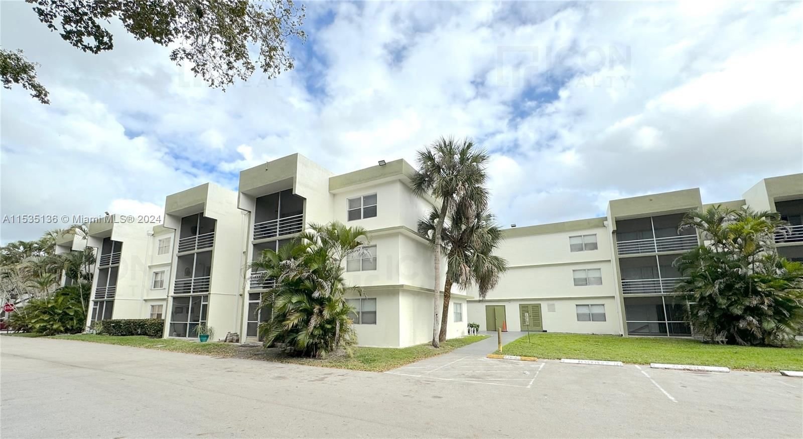 Real estate property located at 4235 University Dr #106, Broward County, SPRINGCREST CONDO, Sunrise, FL