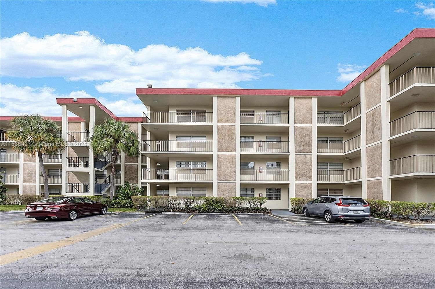 Real estate property located at 3001 48th Ave #337, Broward County, CYPRESS CHASE CONDO NO 6, Lauderdale Lakes, FL