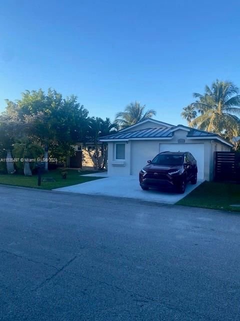 Real estate property located at 8629 207th Ter, Miami-Dade County, CENTENNIAL SEC 3, Cutler Bay, FL