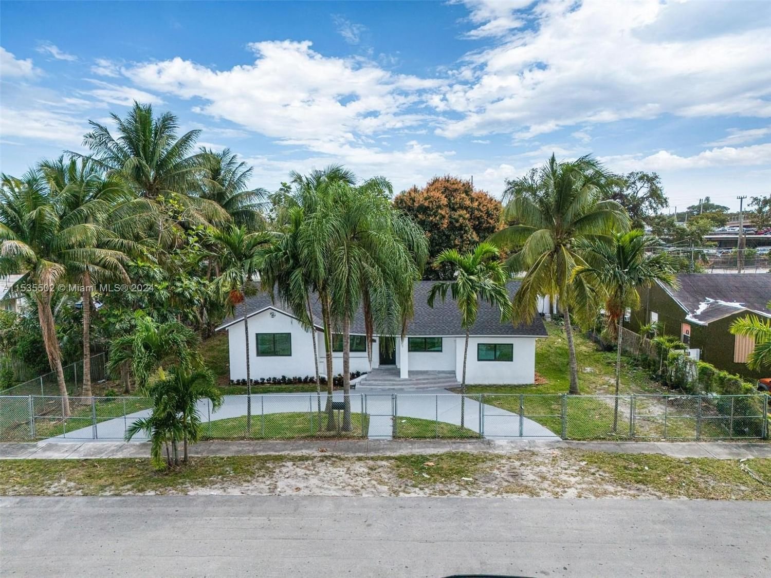 Real estate property located at 1122 74th St, Miami-Dade County, STEPHEN MANOR, Miami, FL