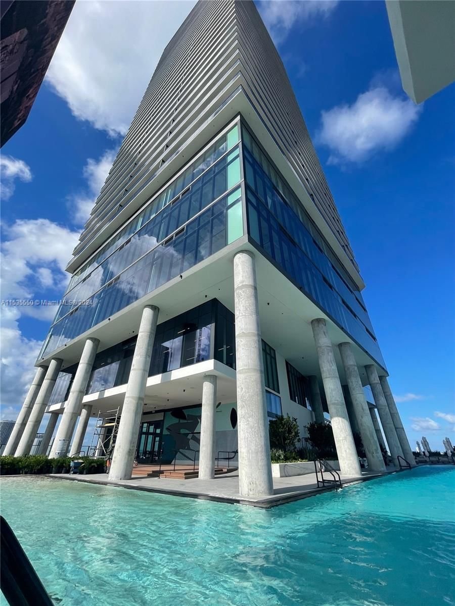Real estate property located at 398 5th St #2019, Miami-Dade County, 398 NE 5TH STREET CONDO, Miami, FL