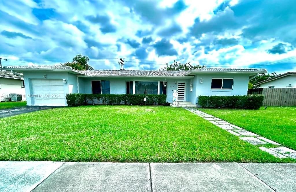 Real estate property located at 20515 Highland Lakes Blvd, Miami-Dade County, HIGHLAND LAKES SEC 3, Miami, FL