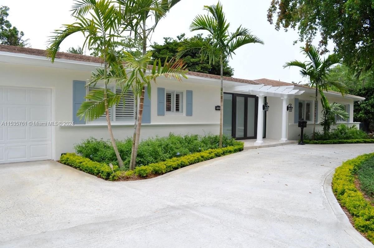 Real estate property located at 11225 74th Ct, Miami-Dade County, KILLIAN KNOLLS SEC 1, Pinecrest, FL