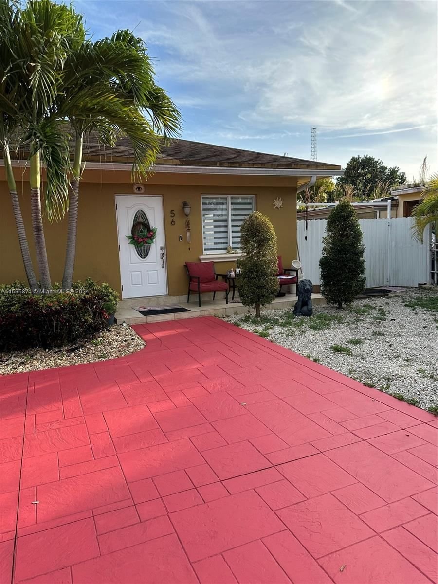 Real estate property located at 56 48th St, Miami-Dade County, W MIAMI HEIGHTS, Hialeah, FL