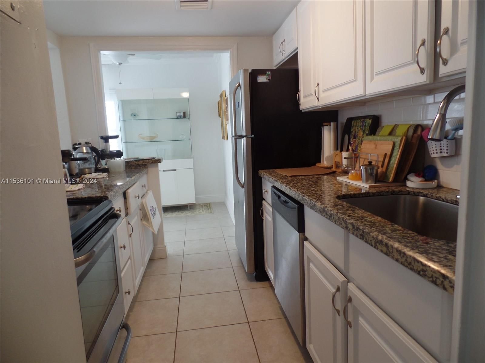 Real estate property located at 126 Golden Isles Dr #42A, Broward County, GOLDEN ISLES TOWERS CONDO, Hallandale Beach, FL