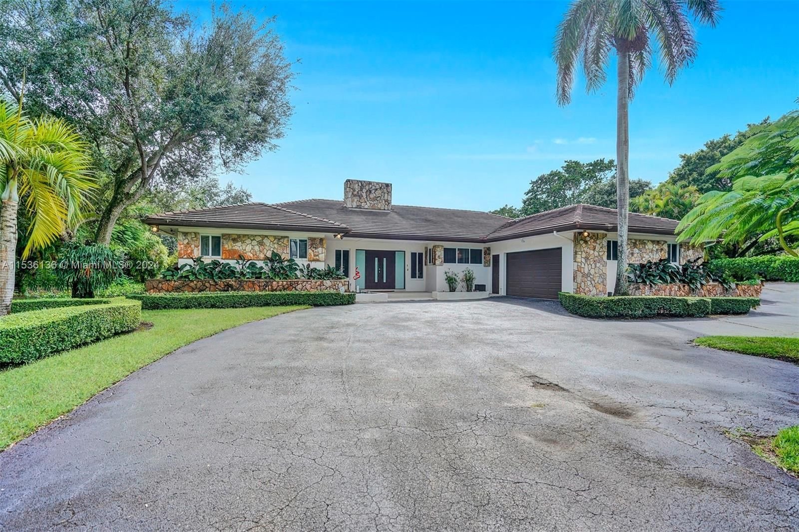 Real estate property located at 6650 112th St, Miami-Dade County, DOMUS ONE, Pinecrest, FL