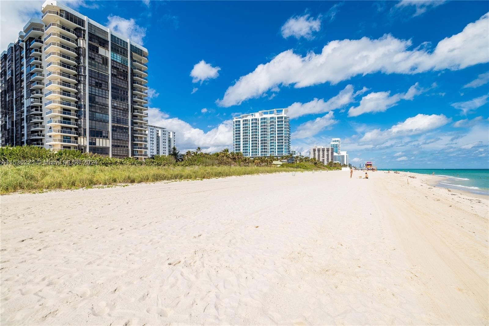 Real estate property located at 6423 Collins Ave #310, Miami-Dade County, MAR DEL PLATA CONDO, Miami Beach, FL