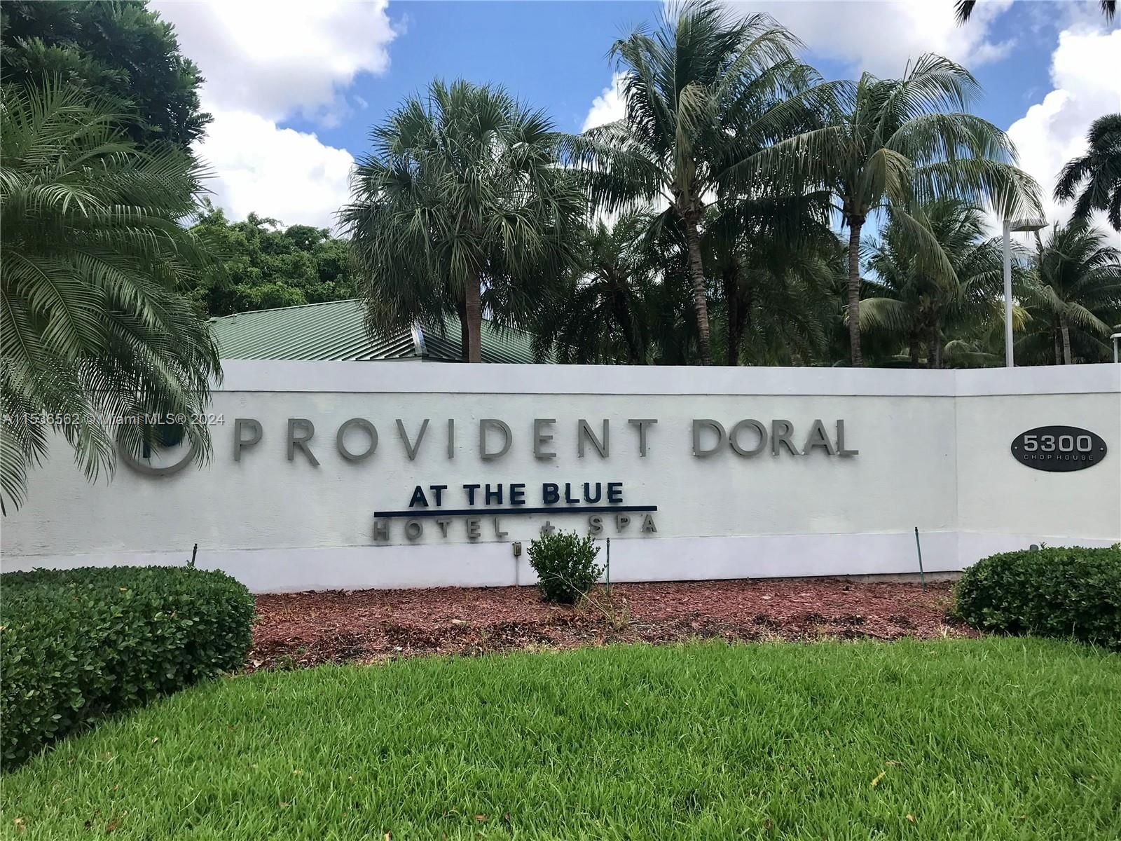 Real estate property located at 5300 87th Ave #302, Miami-Dade County, THE BLUE A RESORT HOTEL C, Doral, FL